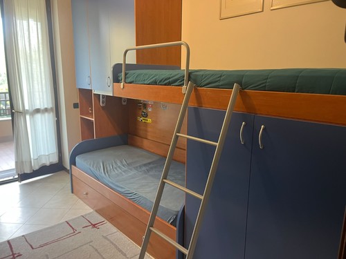 Cameretta completa per ragazzi